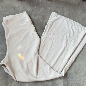 Like New - Old Navy Extra High-Waisted PowerSoft Ribbed Super Flare Leggings XL